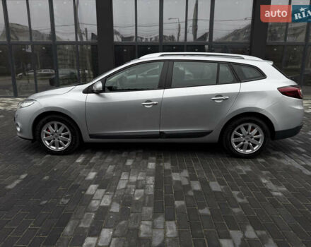 Сірий Рено Меган, об'ємом двигуна 1.6 л та пробігом 196 тис. км за 7850 $, фото 16 на Automoto.ua