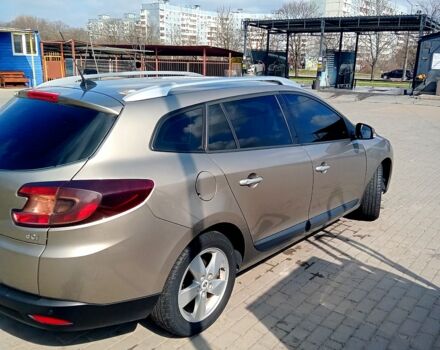 Рено Меган 2009 у Запоріжжя на Automoto.ua Сірий Рено Меган, об'ємом двигуна 1.5 л та пробігом 343 тис. км за 6300 $, фото 3 на Automoto.ua