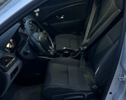 Серый Рено Меган, объемом двигателя 1.5 л и пробегом 248 тыс. км за 6500 $, фото 11 на Automoto.ua