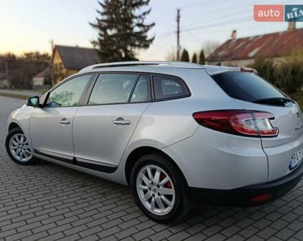 Серый Рено Меган, объемом двигателя 1.6 л и пробегом 195 тыс. км за 6800 $, фото 48 на Automoto.ua