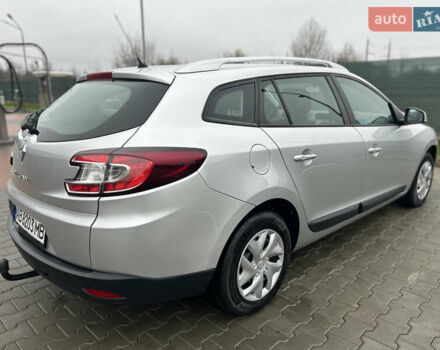 Сірий Рено Меган, об'ємом двигуна 1.6 л та пробігом 172 тис. км за 7450 $, фото 39 на Automoto.ua