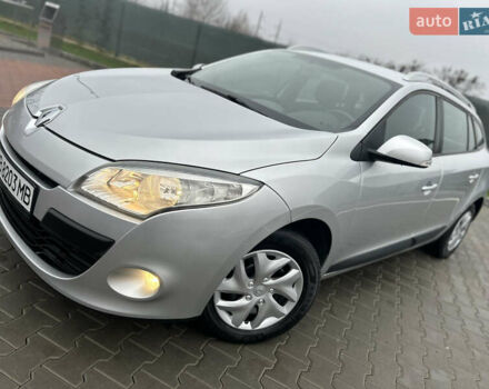 Сірий Рено Меган, об'ємом двигуна 1.6 л та пробігом 172 тис. км за 7450 $, фото 2 на Automoto.ua