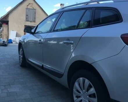 Серый Рено Меган, объемом двигателя 1.5 л и пробегом 238 тыс. км за 7000 $, фото 4 на Automoto.ua