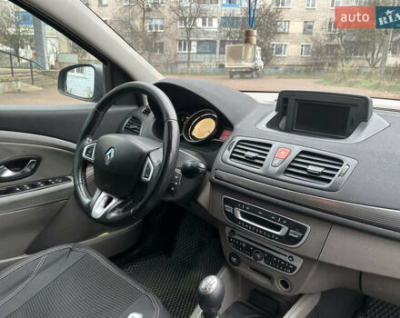 Серый Рено Меган, объемом двигателя 1.46 л и пробегом 285 тыс. км за 5700 $, фото 27 на Automoto.ua