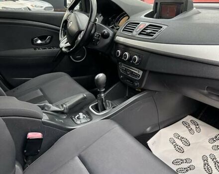 Сірий Рено Меган, об'ємом двигуна 1.5 л та пробігом 243 тис. км за 7300 $, фото 10 на Automoto.ua