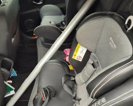 Серый Рено Меган, объемом двигателя 1.4 л и пробегом 250 тыс. км за 7500 $, фото 136 на Automoto.ua