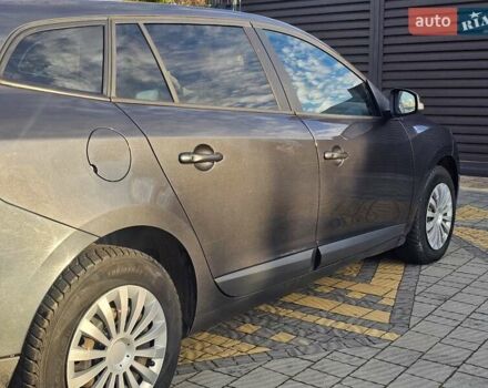 Серый Рено Меган, объемом двигателя 1.46 л и пробегом 257 тыс. км за 5150 $, фото 64 на Automoto.ua