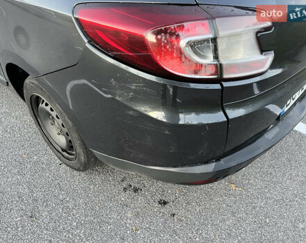 Сірий Рено Меган, об'ємом двигуна 1.46 л та пробігом 328 тис. км за 5500 $, фото 2 на Automoto.ua