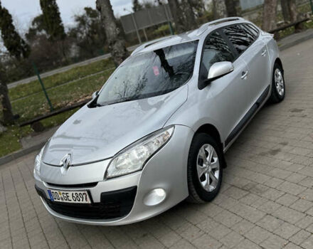 Серый Рено Меган, объемом двигателя 1.5 л и пробегом 265 тыс. км за 5499 $, фото 5 на Automoto.ua