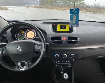 Серый Рено Меган, объемом двигателя 1.9 л и пробегом 247 тыс. км за 6114 $, фото 8 на Automoto.ua