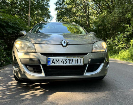 Сірий Рено Меган, об'ємом двигуна 1.46 л та пробігом 250 тис. км за 6800 $, фото 6 на Automoto.ua