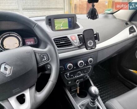 Сірий Рено Меган, об'ємом двигуна 1.46 л та пробігом 227 тис. км за 6200 $, фото 4 на Automoto.ua