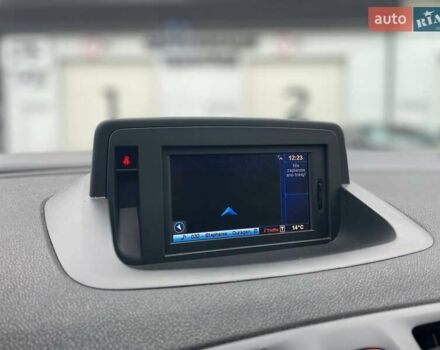 Рено Меган 2010 в Одессе на Automoto.ua Серый Рено Меган, объемом двигателя 1.46 л и пробегом 329 тыс. км за 7500 $, фото 22 на Automoto.ua