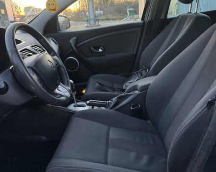 Сірий Рено Меган, об'ємом двигуна 1.46 л та пробігом 260 тис. км за 5900 $, фото 13 на Automoto.ua