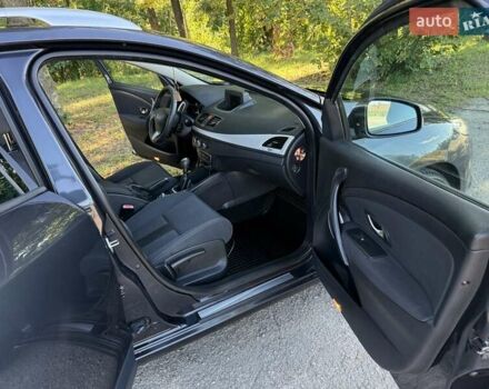 Сірий Рено Меган, об'ємом двигуна 0 л та пробігом 184 тис. км за 7400 $, фото 19 на Automoto.ua
