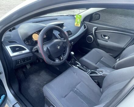 Сірий Рено Меган, об'ємом двигуна 1.9 л та пробігом 245 тис. км за 6800 $, фото 5 на Automoto.ua