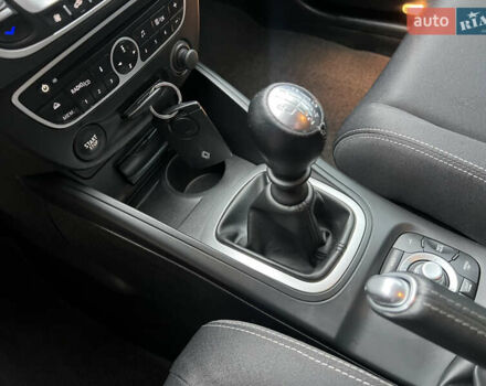 Серый Рено Меган, объемом двигателя 1.6 л и пробегом 182 тыс. км за 7800 $, фото 59 на Automoto.ua