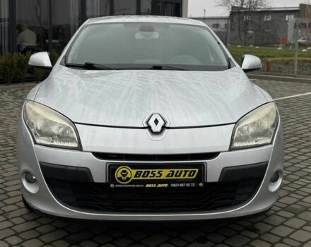 Серый Рено Меган, объемом двигателя 0 л и пробегом 260 тыс. км за 7200 $, фото 1 на Automoto.ua