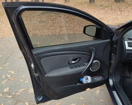 Серый Рено Меган, объемом двигателя 1.4 л и пробегом 250 тыс. км за 7500 $, фото 121 на Automoto.ua