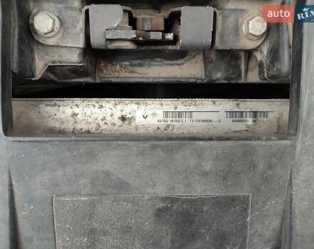 Серый Рено Меган, объемом двигателя 1.4 л и пробегом 250 тыс. км за 7500 $, фото 118 на Automoto.ua