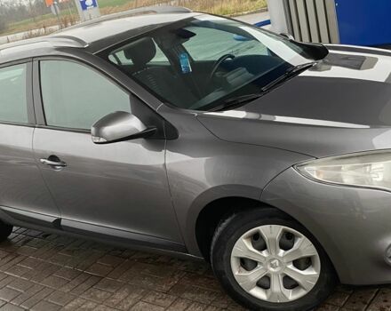 Серый Рено Меган, объемом двигателя 1.9 л и пробегом 247 тыс. км за 6114 $, фото 2 на Automoto.ua