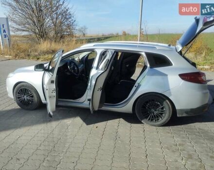 Серый Рено Меган, объемом двигателя 1.6 л и пробегом 205 тыс. км за 6400 $, фото 6 на Automoto.ua