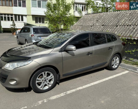 Серый Рено Меган, объемом двигателя 1.5 л и пробегом 350 тыс. км за 6500 $, фото 2 на Automoto.ua