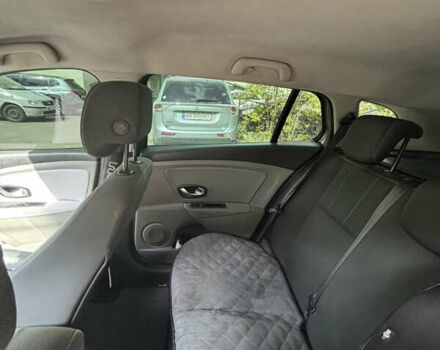 Серый Рено Меган, объемом двигателя 1.5 л и пробегом 350 тыс. км за 6500 $, фото 9 на Automoto.ua