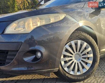 Серый Рено Меган, объемом двигателя 1.46 л и пробегом 257 тыс. км за 5150 $, фото 10 на Automoto.ua