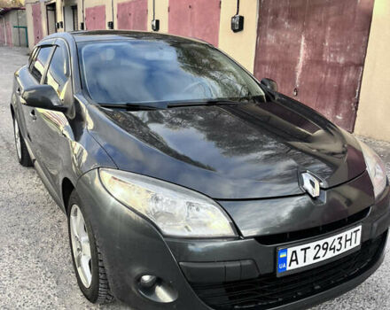 Серый Рено Меган, объемом двигателя 1.46 л и пробегом 325 тыс. км за 6400 $, фото 1 на Automoto.ua