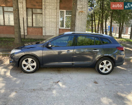 Серый Рено Меган, объемом двигателя 1.46 л и пробегом 222 тыс. км за 7000 $, фото 1 на Automoto.ua