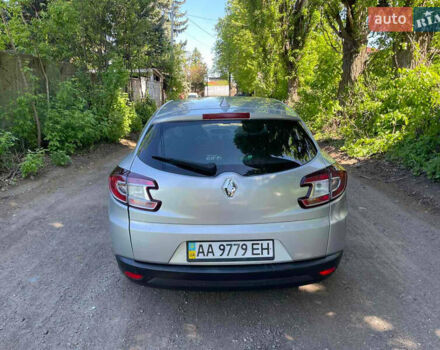 Серый Рено Меган, объемом двигателя 1.46 л и пробегом 252 тыс. км за 5600 $, фото 11 на Automoto.ua