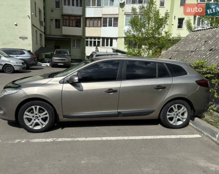 Серый Рено Меган, объемом двигателя 1.5 л и пробегом 350 тыс. км за 6500 $, фото 3 на Automoto.ua