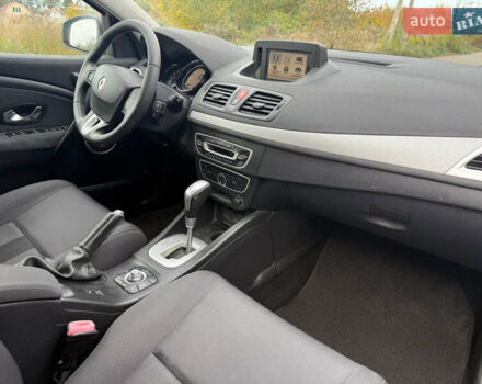 Сірий Рено Меган, об'ємом двигуна 2 л та пробігом 213 тис. км за 8100 $, фото 9 на Automoto.ua