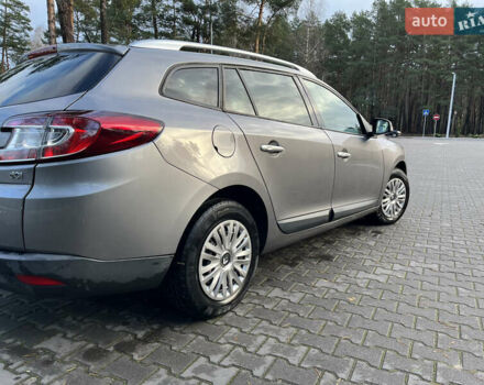 Сірий Рено Меган, об'ємом двигуна 1.5 л та пробігом 227 тис. км за 6650 $, фото 4 на Automoto.ua