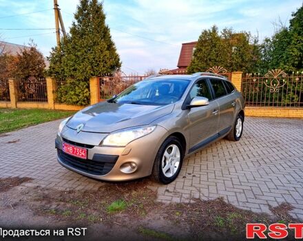 Серый Рено Меган, объемом двигателя 16 л и пробегом 250 тыс. км за 7700 $, фото 3 на Automoto.ua