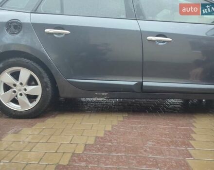 Серый Рено Меган, объемом двигателя 1.4 л и пробегом 250 тыс. км за 7500 $, фото 62 на Automoto.ua