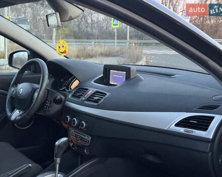 Сірий Рено Меган, об'ємом двигуна 1.46 л та пробігом 260 тис. км за 5900 $, фото 18 на Automoto.ua