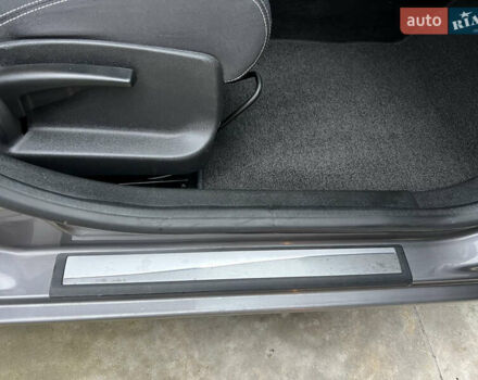 Серый Рено Меган, объемом двигателя 1.6 л и пробегом 182 тыс. км за 7800 $, фото 74 на Automoto.ua