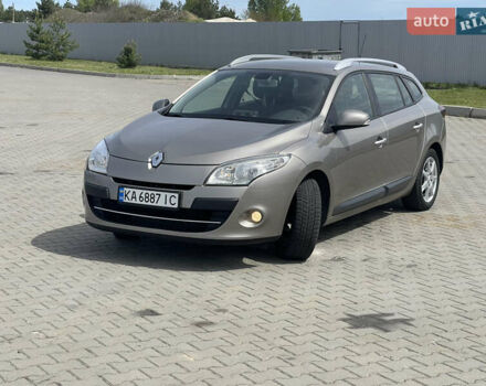 Сірий Рено Меган, об'ємом двигуна 1.46 л та пробігом 251 тис. км за 7300 $, фото 2 на Automoto.ua