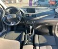 Серый Рено Меган, объемом двигателя 2 л и пробегом 242 тыс. км за 6100 $, фото 7 на Automoto.ua