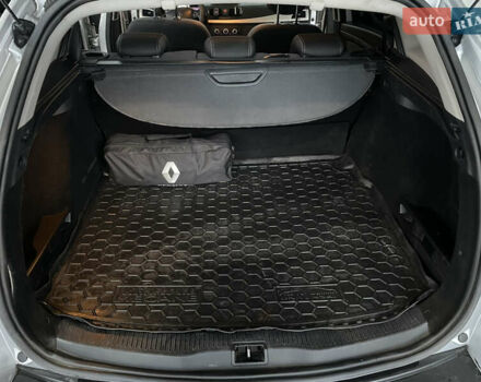 Сірий Рено Меган, об'ємом двигуна 1.46 л та пробігом 291 тис. км за 5700 $, фото 25 на Automoto.ua