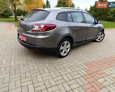 Серый Рено Меган, объемом двигателя 1.6 л и пробегом 218 тыс. км за 7300 $, фото 1 на Automoto.ua