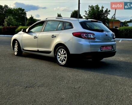 Серый Рено Меган, объемом двигателя 1.6 л и пробегом 195 тыс. км за 7850 $, фото 9 на Automoto.ua