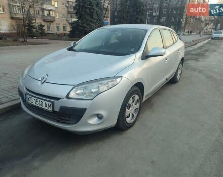 Рено Меган 2010 у Дніпро (Дніпропетровську) на Automoto.ua Сірий Рено Меган, об'ємом двигуна 1.6 л та пробігом 210 тис. км за 7000 $, фото 6 на Automoto.ua