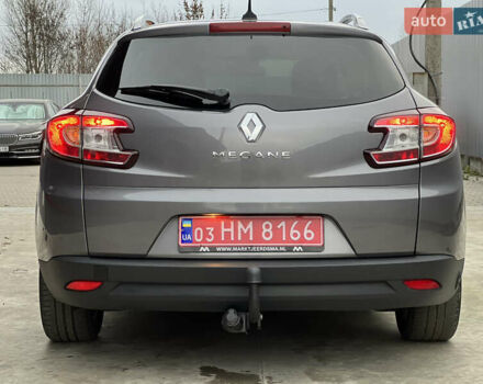 Серый Рено Меган, объемом двигателя 1.6 л и пробегом 182 тыс. км за 7800 $, фото 6 на Automoto.ua