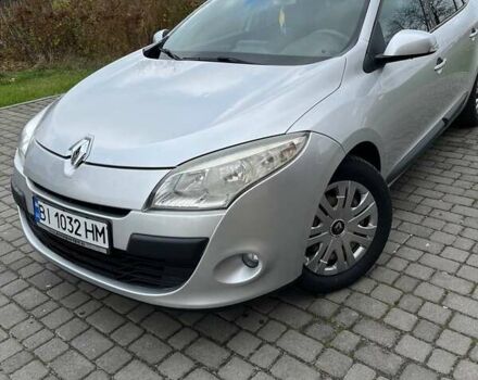 Сірий Рено Меган, об'ємом двигуна 1.87 л та пробігом 267 тис. км за 6900 $, фото 2 на Automoto.ua