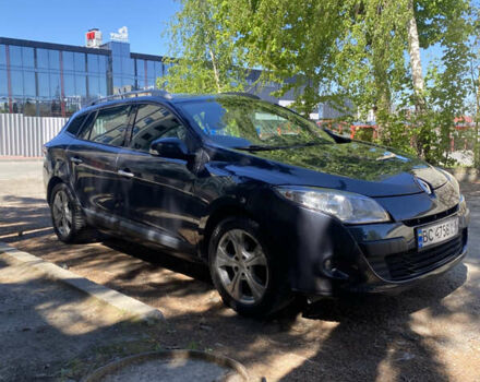 Серый Рено Меган, объемом двигателя 1.46 л и пробегом 222 тыс. км за 7000 $, фото 2 на Automoto.ua