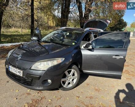 Серый Рено Меган, объемом двигателя 1.5 л и пробегом 385 тыс. км за 6800 $, фото 4 на Automoto.ua
