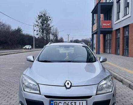 Сірий Рено Меган, об'ємом двигуна 1.46 л та пробігом 224 тис. км за 6700 $, фото 1 на Automoto.ua